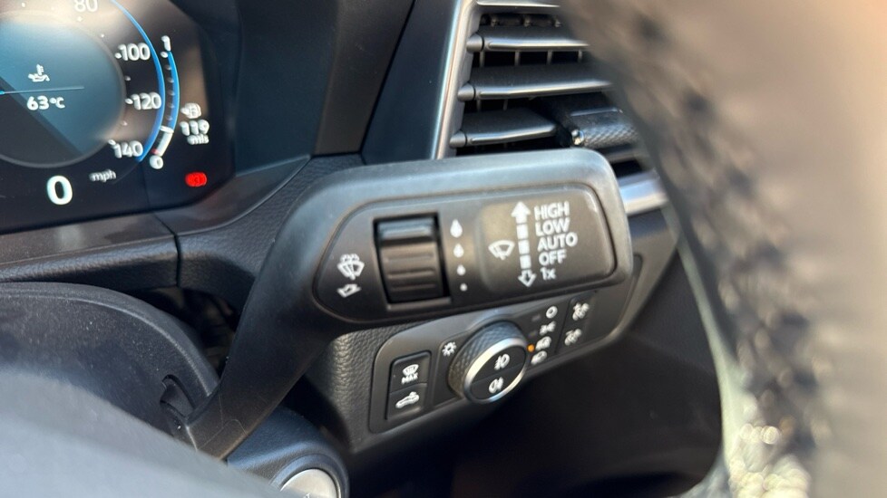 Used Volkswagen Amarok 2024 for sale - 76104323: Photo 24