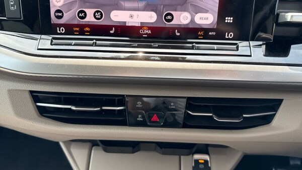 Used Volkswagen Multivan 2025 for sale - 75404145: Photo 13