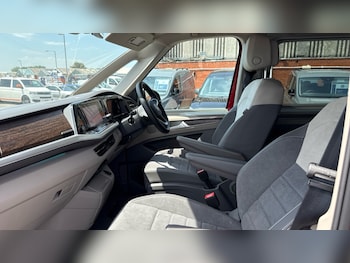 Used Volkswagen Multivan 2025 for sale - 75404145: Photo