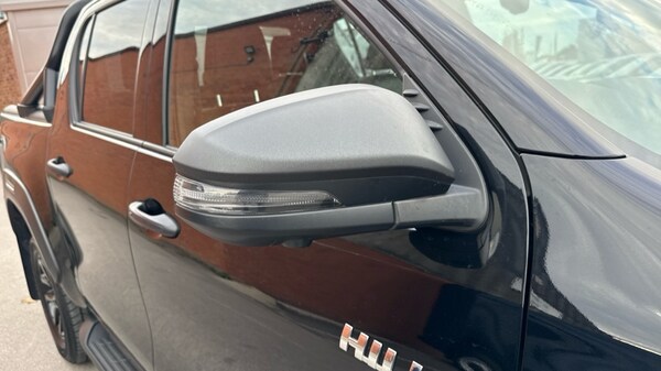 Used Toyota Hilux 2023 for sale - 76140024: Photo 23
