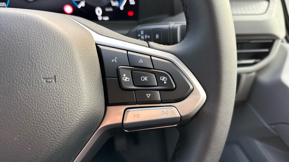 Used Volkswagen Transporter 2025 for sale - 76870571: Photo 25