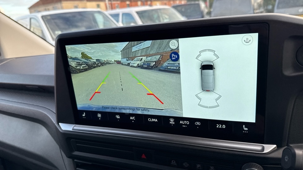 Used Volkswagen Transporter 2025 for sale - 76870571: Photo 28