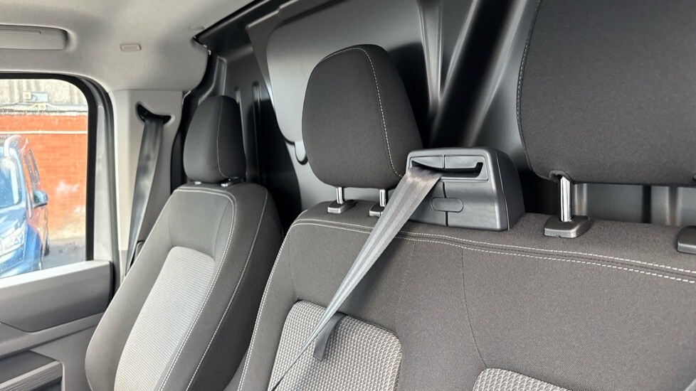 Used Volkswagen Transporter 2025 for sale - 76999479: Photo 17