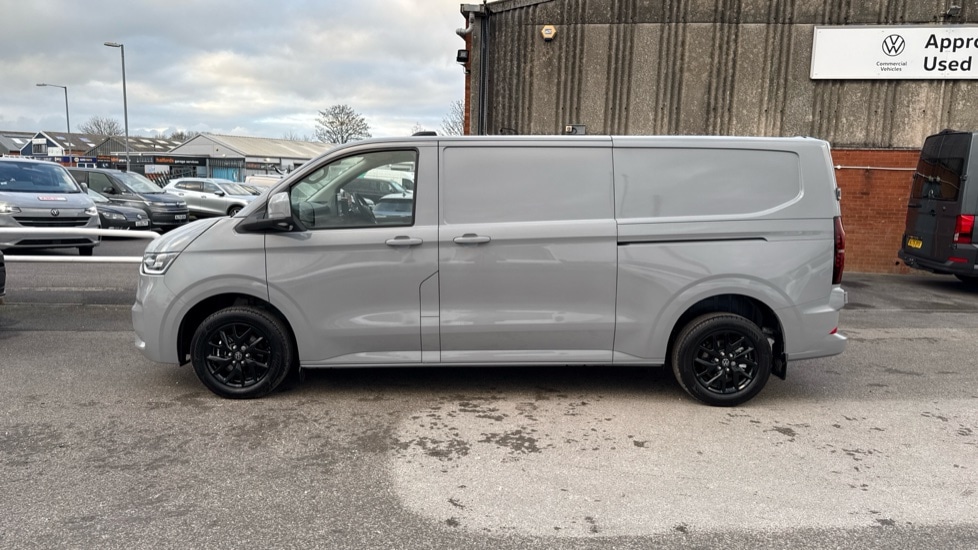 Used Volkswagen Transporter 2025 for sale - 76999479: Photo 18