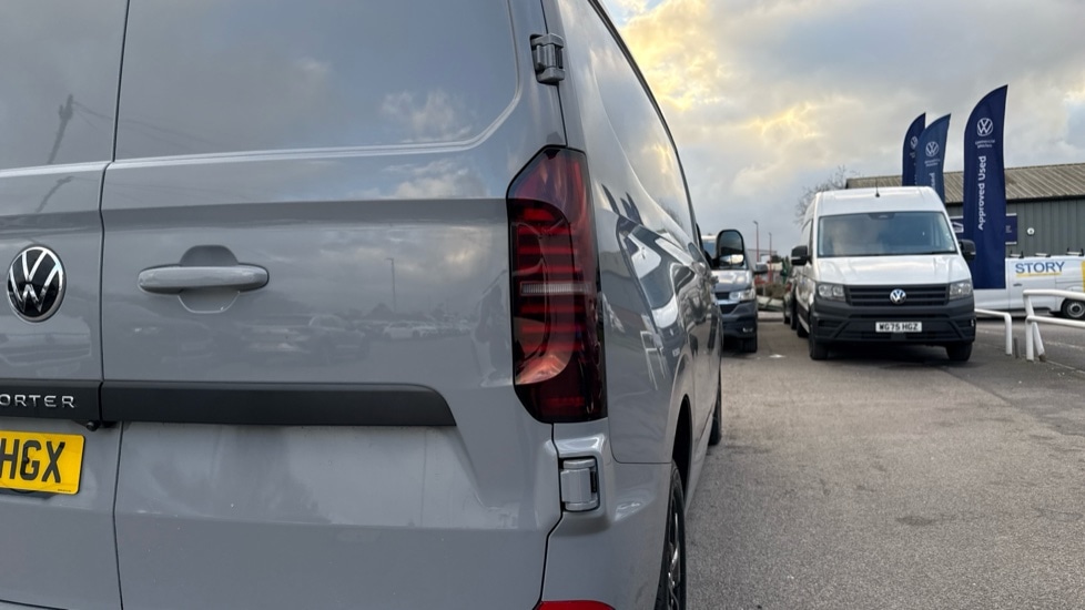 Used Volkswagen Transporter 2025 for sale - 76999479: Photo 38