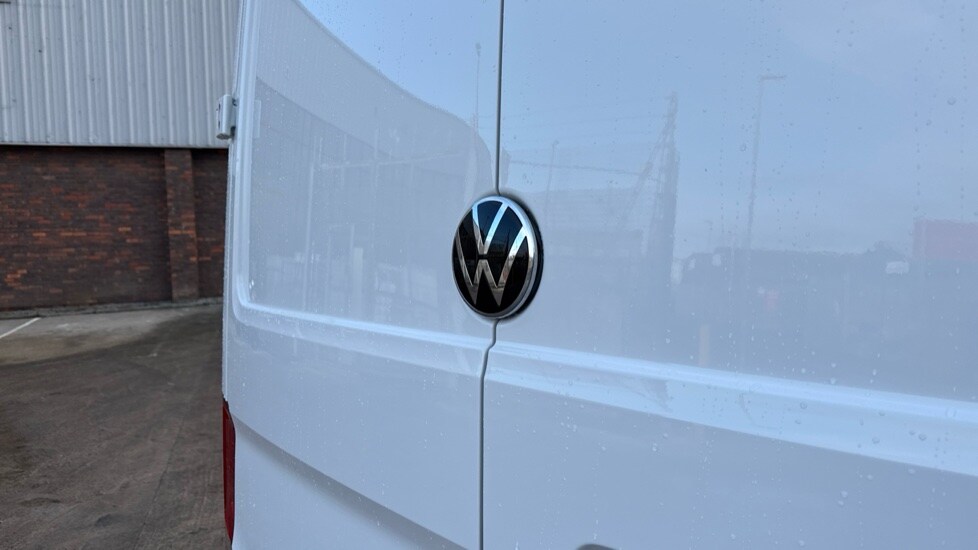 Used Volkswagen Crafter 2024 for sale - 76868600: Photo 36