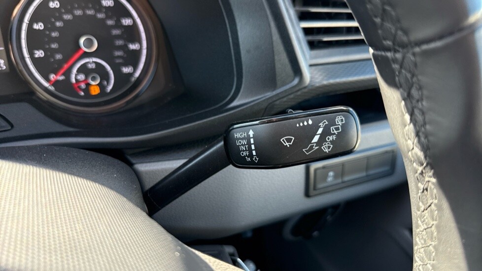 Used Volkswagen Transporter 2024 for sale - 76647829: Photo 27