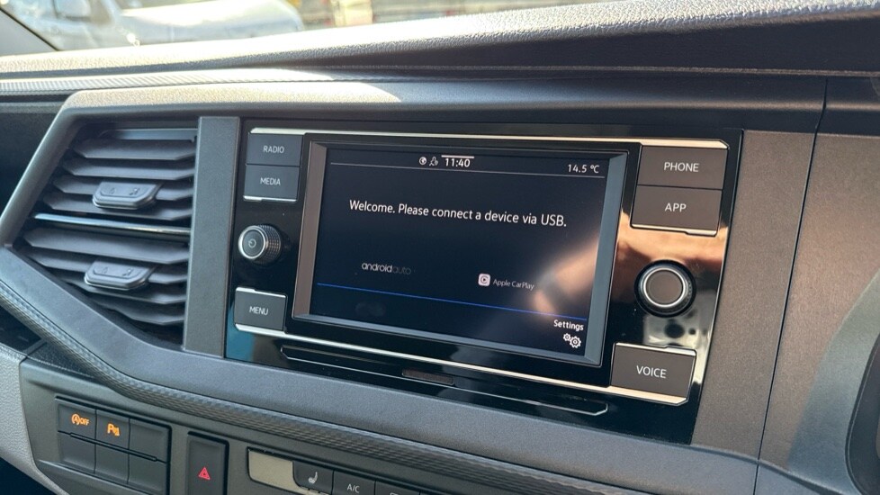 Used Volkswagen Transporter 2024 for sale - 76647829: Photo 31