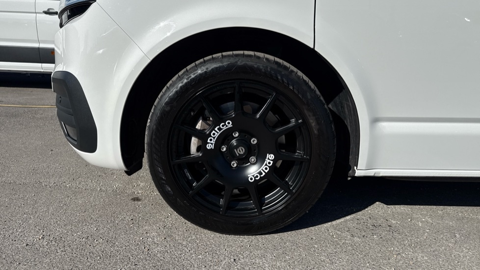 Used Volkswagen Transporter 2024 for sale - 76647829: Photo 5