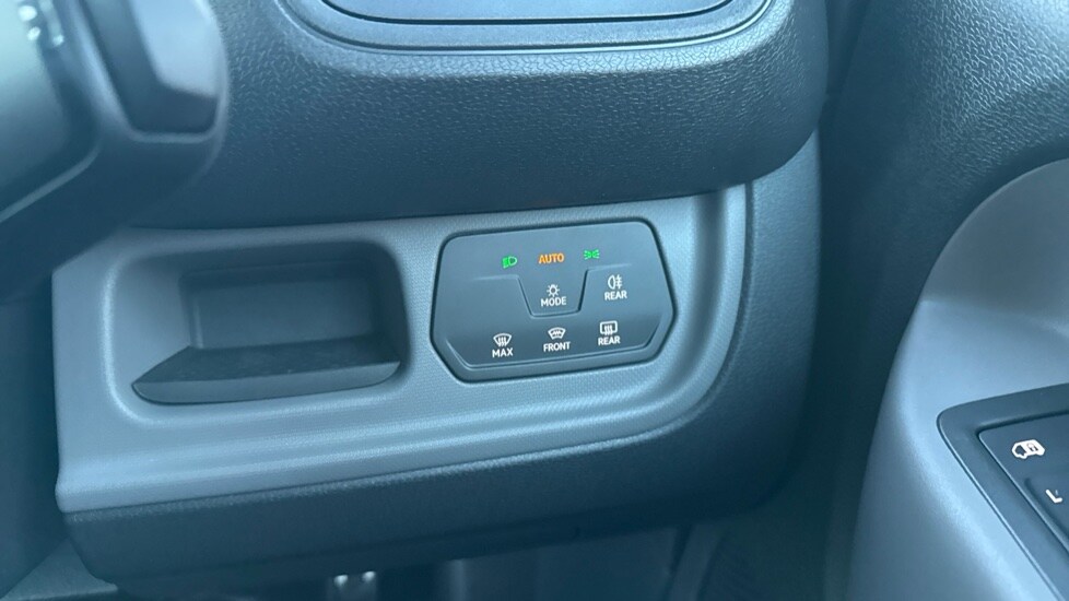 Used Volkswagen ID.Buzz 2025 for sale - 76914871: Photo 21