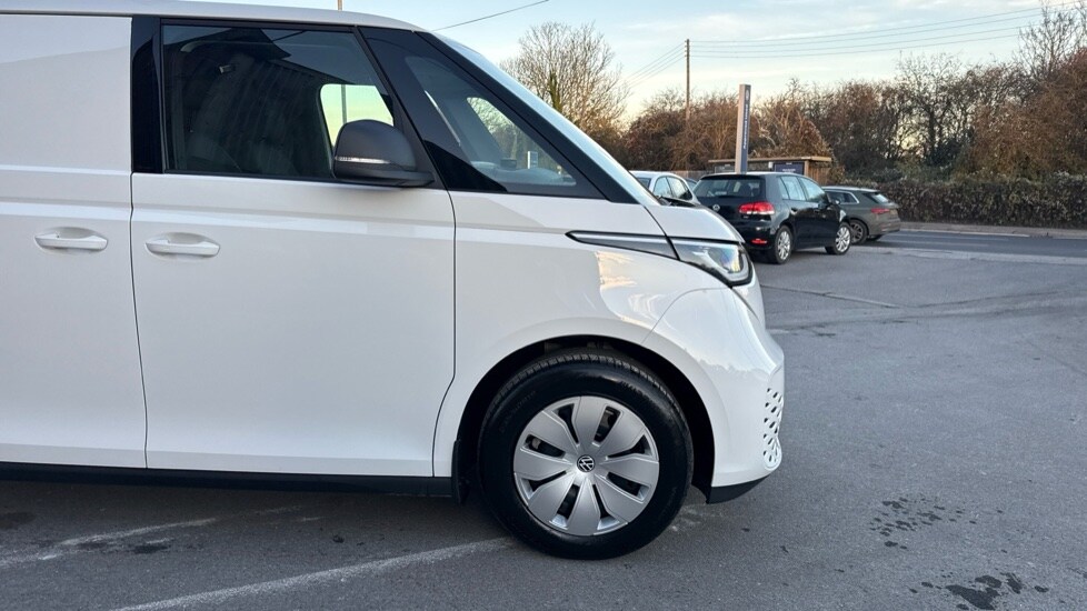 Used Volkswagen ID.Buzz 2025 for sale - 76914871: Photo 39