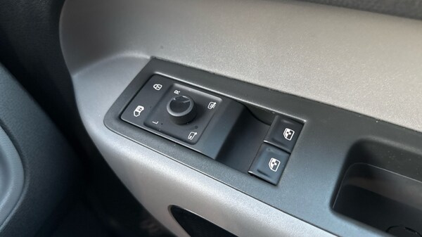 Used Volvo S60 2024 for sale - 75405937: Photo 22