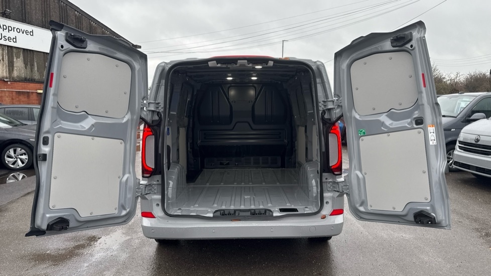 Used Volkswagen Transporter 2025 for sale - 76873364: Photo 10