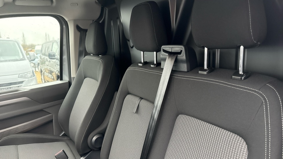 Used Volkswagen Transporter 2025 for sale - 76873364: Photo 17