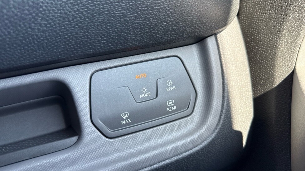 Used Volkswagen ID.Buzz 2024 for sale - 76872415: Photo 21