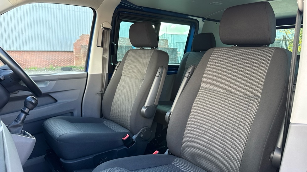 Used Volkswagen Transporter 2024 for sale - 77050930: Photo 17