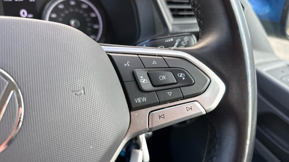 Used Volkswagen Transporter 2024 for sale - 77050930: Photo 38