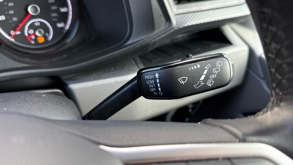 Used Volkswagen Transporter 2024 for sale - 77050930: Photo 39