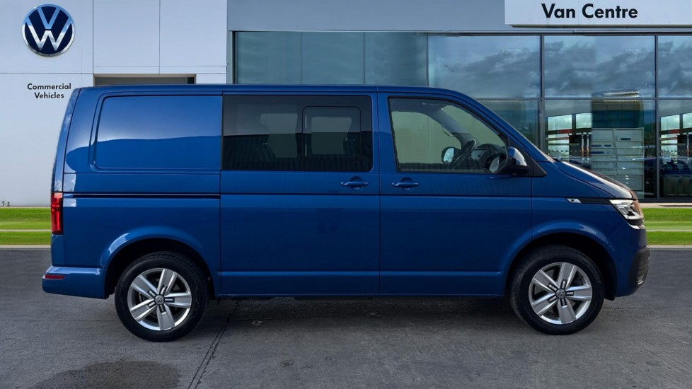 Used Volkswagen Transporter 2024 for sale - 77050930: Photo 4