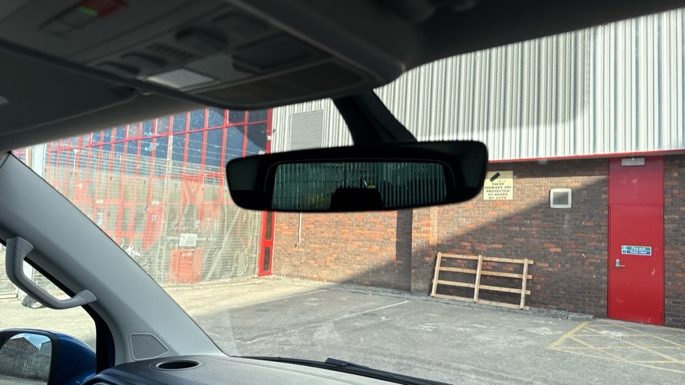 Used Volkswagen Transporter 2024 for sale - 77050930: Photo 50