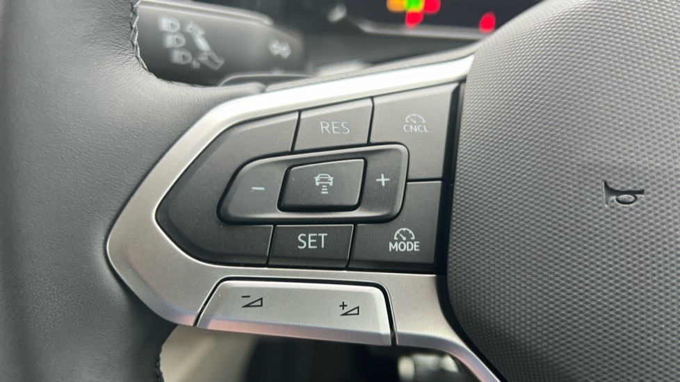 Used Volkswagen Multivan 2025 for sale - 76870263: Photo 28