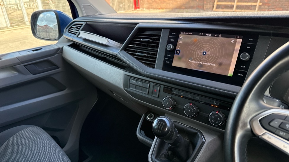 Used Volkswagen Transporter 2024 for sale - 76977693: Photo 12