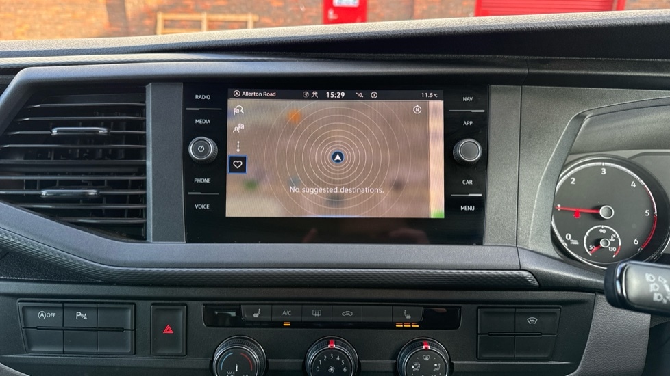 Used Volkswagen Transporter 2024 for sale - 76977693: Photo 16