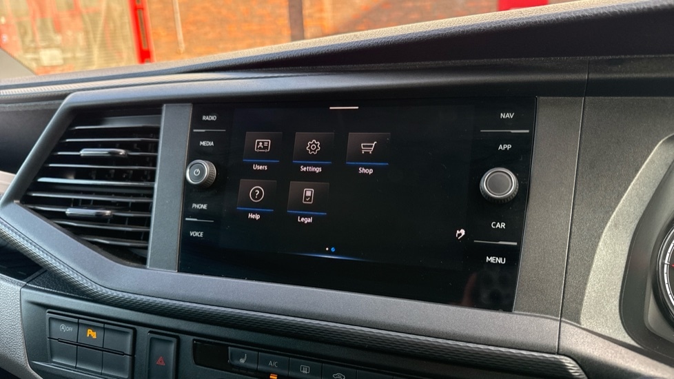 Used Volkswagen Transporter 2024 for sale - 76977693: Photo 48