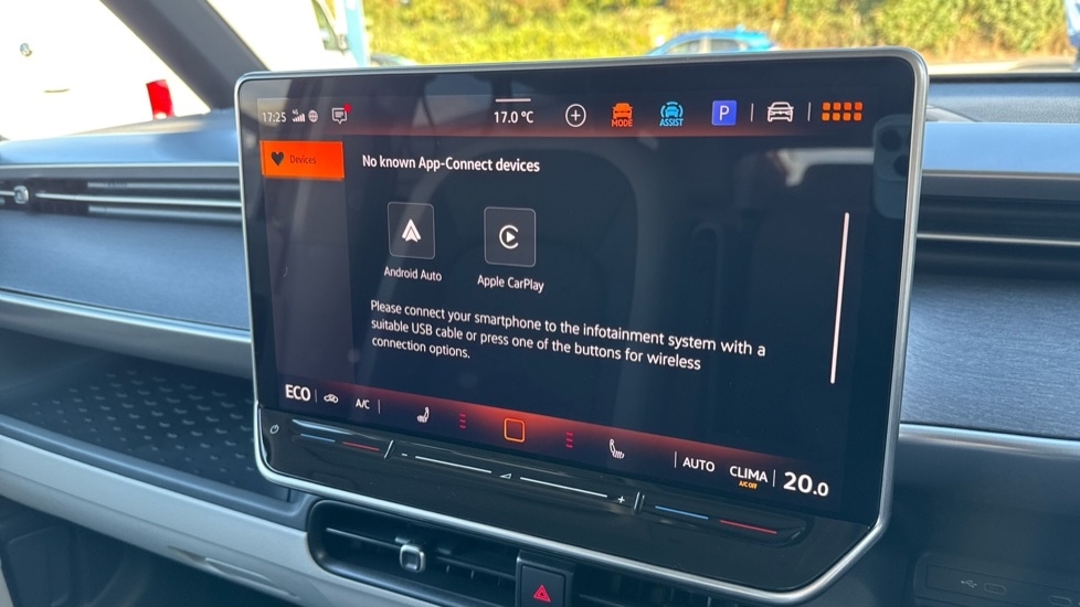 Used Volkswagen ID.Buzz 2025 for sale - 76870616: Photo 32