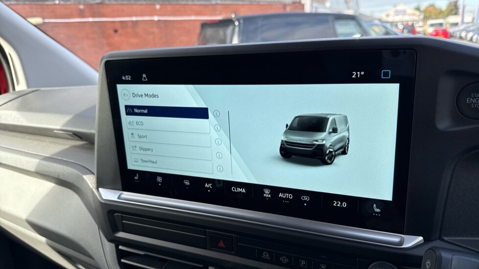 Used Volkswagen Transporter 2025 for sale - 76870554: Photo 33