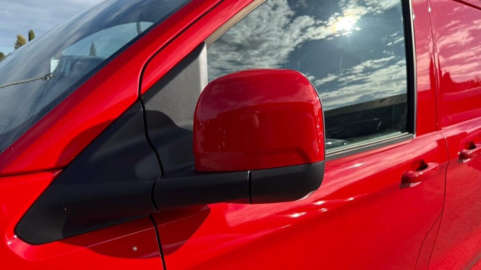 Used Volkswagen Transporter 2025 for sale - 76870554: Photo 39