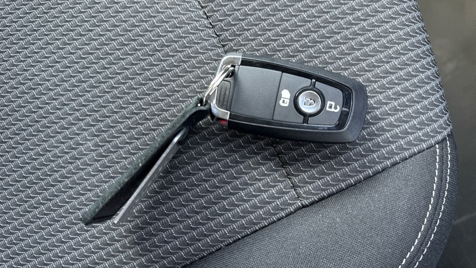 Used Volkswagen Transporter 2025 for sale - 76868532: Photo 21