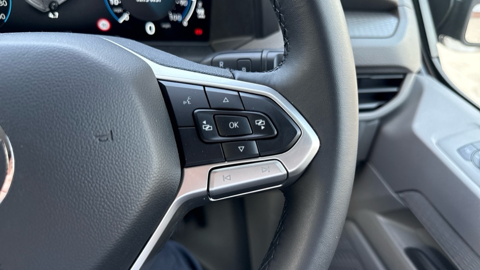 Used Volkswagen Transporter 2025 for sale - 76868532: Photo 29