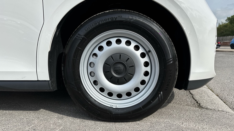 Used Volkswagen ID.Buzz 2024 for sale - 76869164: Photo 5