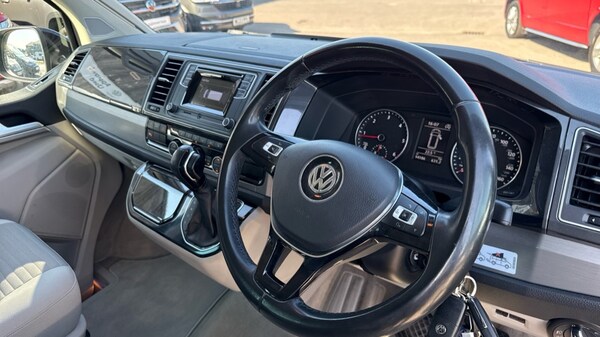 Used Volkswagen California 2016 for sale - 75684645: Photo 6