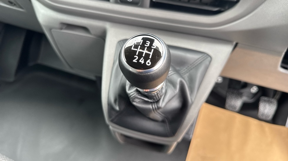 Used Volkswagen Transporter 2025 for sale - 76868723: Photo 14