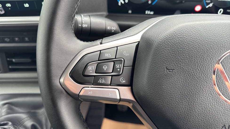 Used Volkswagen Transporter 2025 for sale - 76868723: Photo 24