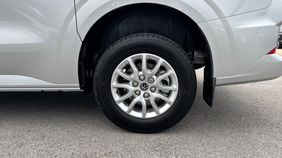 Used Volkswagen Transporter 2025 for sale - 76868723: Photo 5