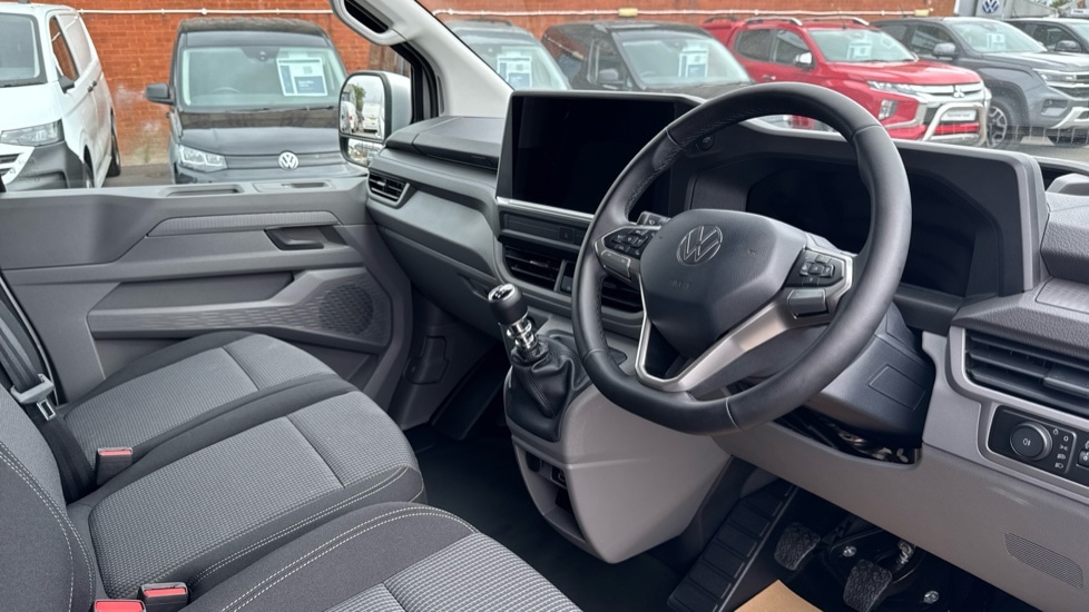 Used Volkswagen Transporter 2025 for sale - 76868723: Photo 6