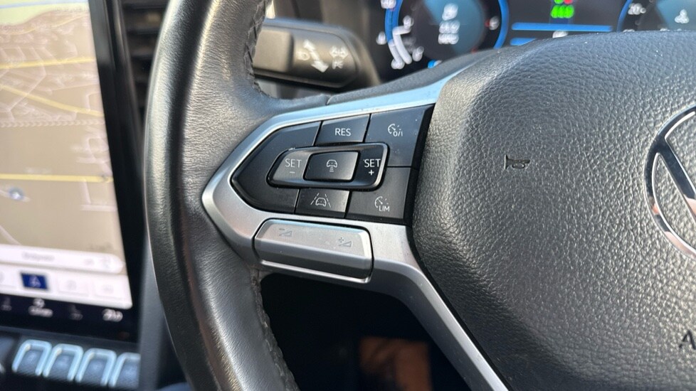 Used Volkswagen Amarok 2024 for sale - 75405934: Photo 39