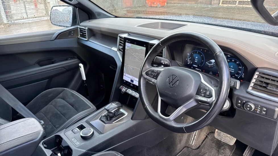 Used Volkswagen Amarok 2024 for sale - 75405934: Photo 6