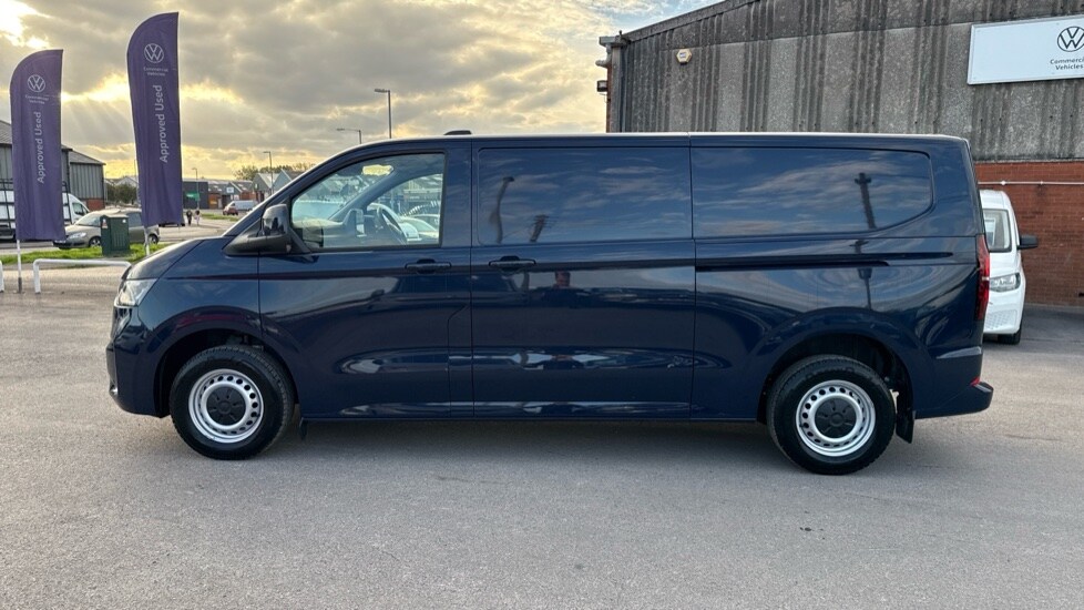 Used Volkswagen Transporter 2025 for sale - 76302451: Photo 18