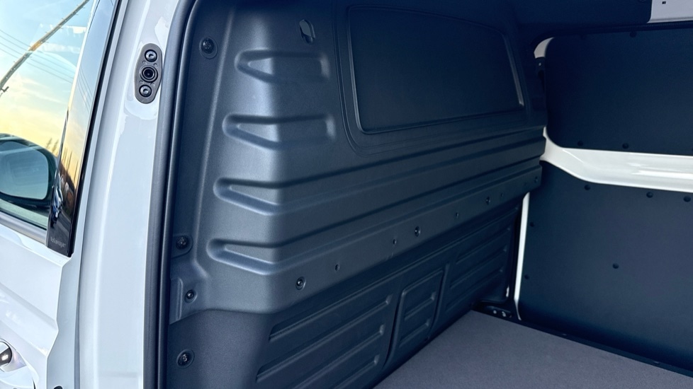 Used Volkswagen ID.Buzz 2025 for sale - 76999417: Photo 41