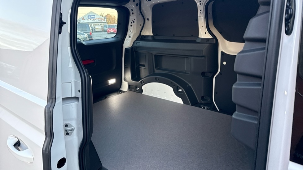 Used Volkswagen ID.Buzz 2025 for sale - 76999417: Photo 9