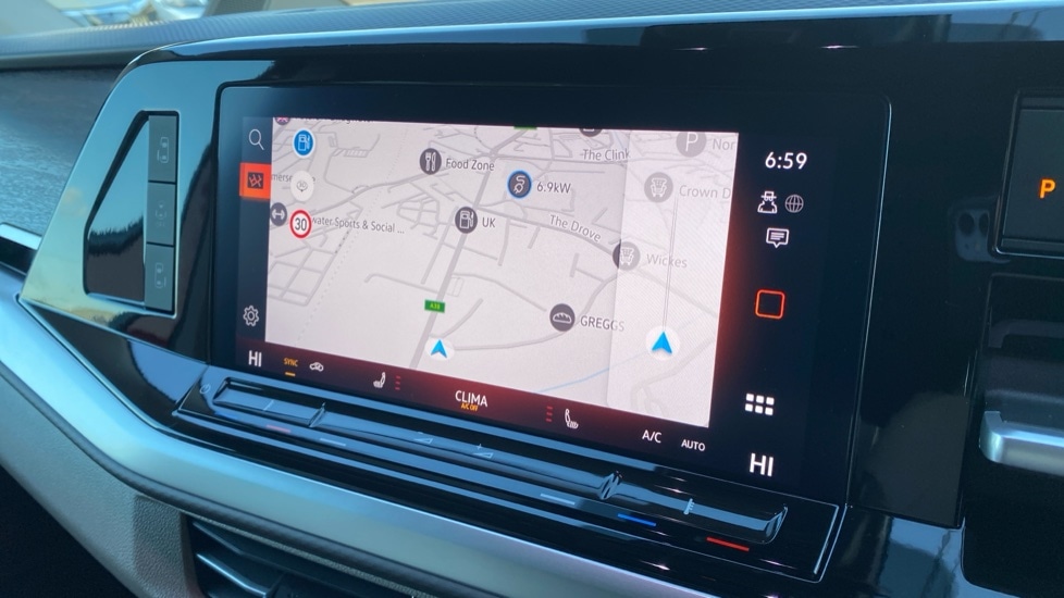 Used Volkswagen Multivan 2025 for sale - 76869289: Photo 16