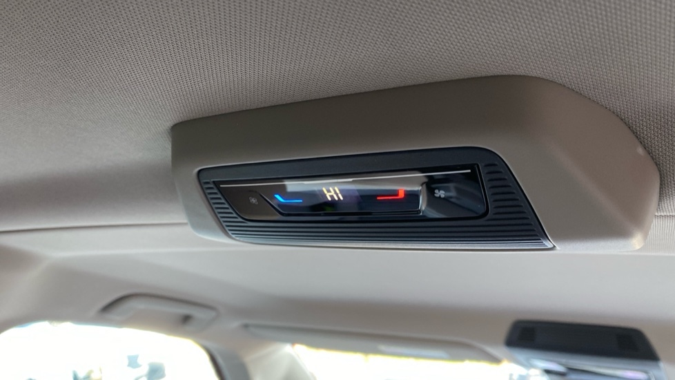 Used Volkswagen Multivan 2025 for sale - 76869289: Photo 23