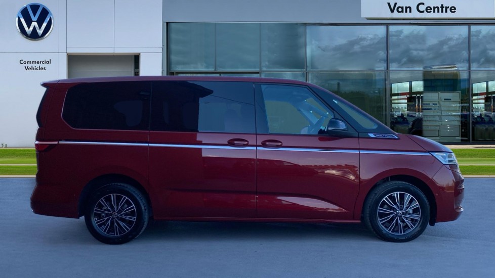 Used Volkswagen Multivan 2025 for sale - 76869289: Photo 4