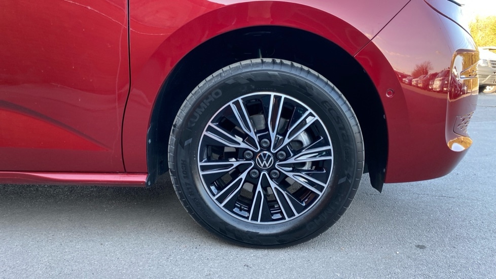 Used Volkswagen Multivan 2025 for sale - 76869289: Photo 5