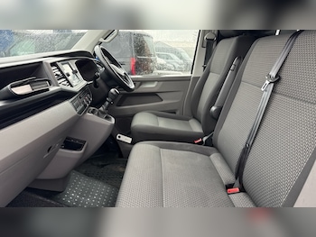 Used Volkswagen Transporter 2020 for sale - 76372915: Photo