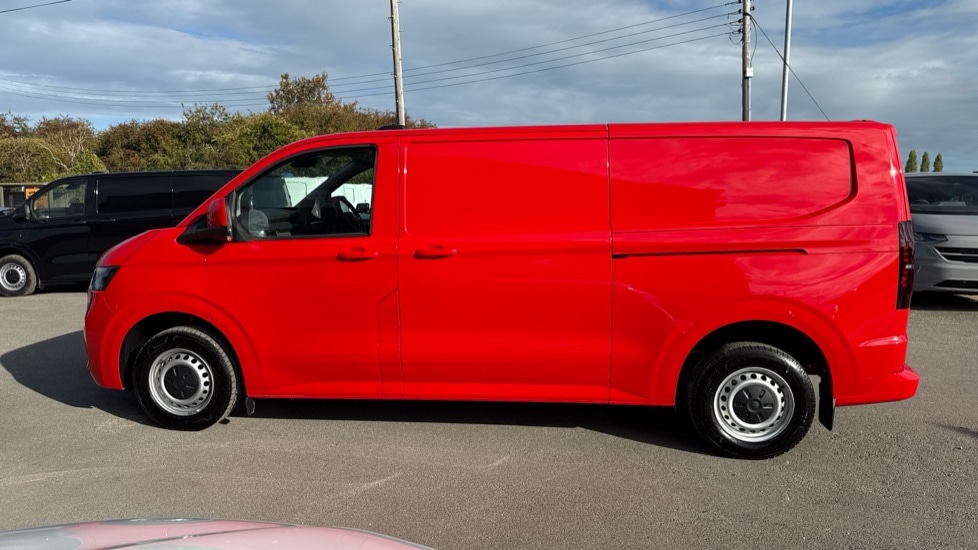 Used Volkswagen Transporter 2025 for sale - 76302222: Photo 18